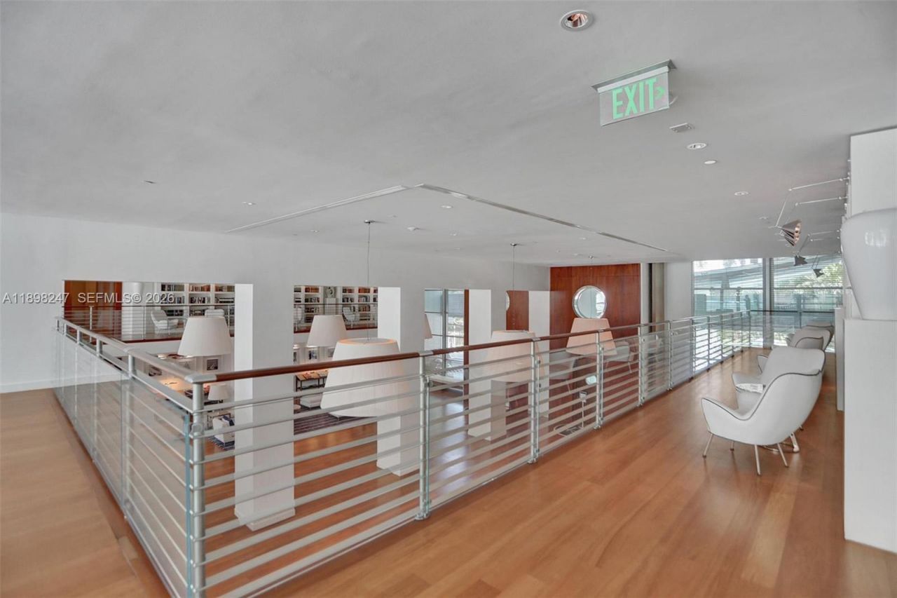 2627 S Bayshore Dr, Unit 506, Coconut Grove, FL 33133 Photo