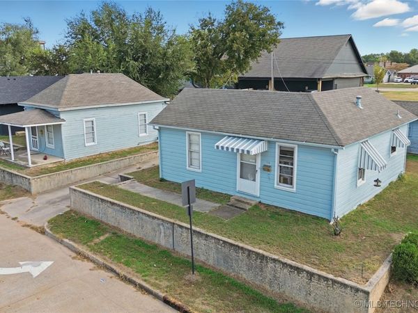 518 E A Street, Jenks, OK 74037