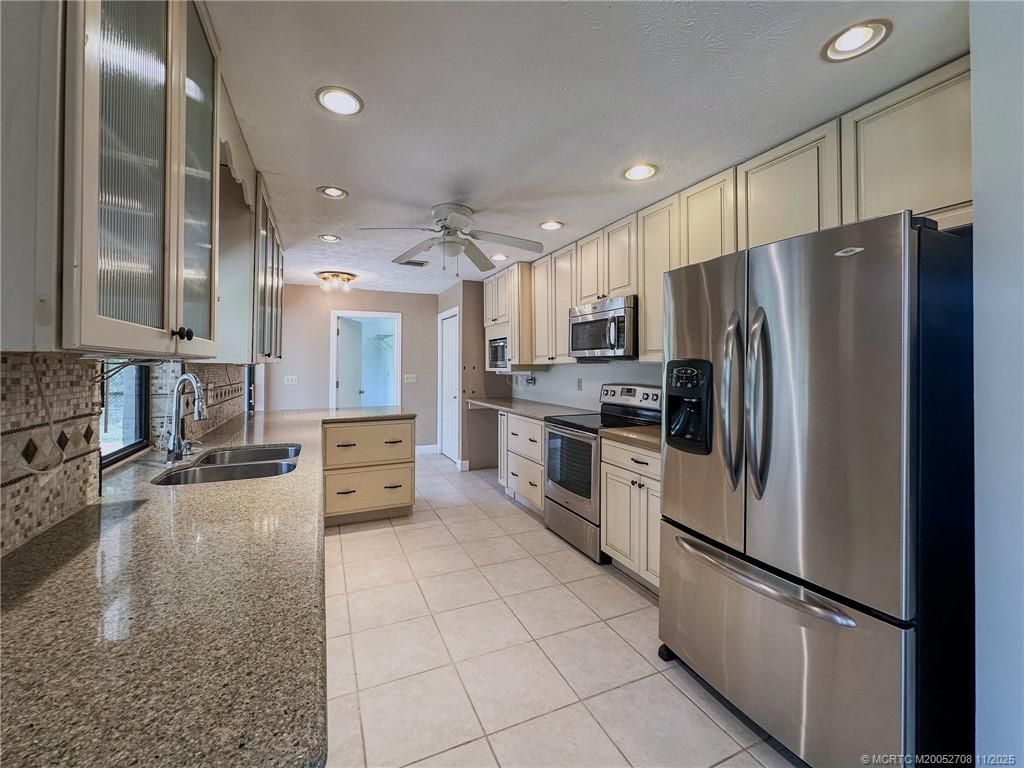 2720 SE Helms Avenue, Port Saint Lucie, FL 34952 Photo