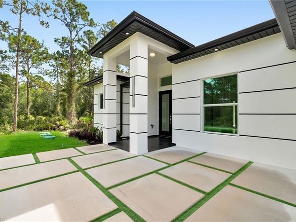 1019 Moore AVE , LEHIGH ACRES, FL 33972