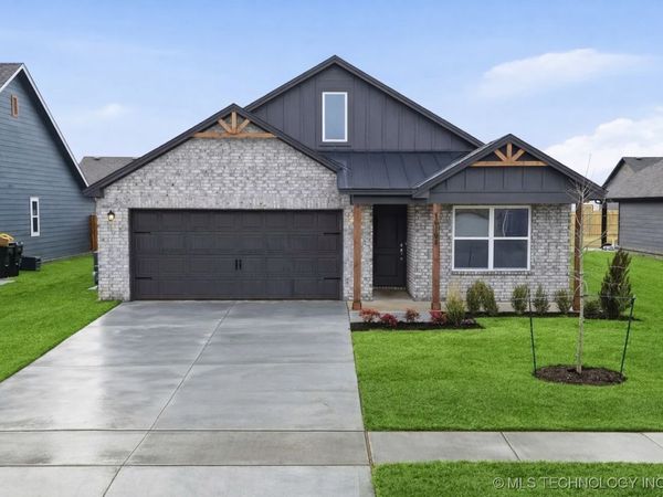 16194 S 90 Avenue, Bixby, OK 74008