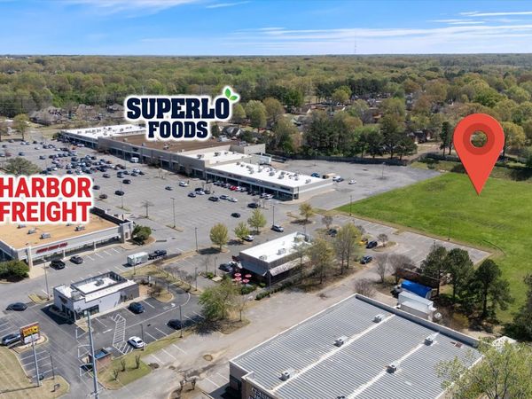 38 E Goodman Road, Southaven, MS 38671