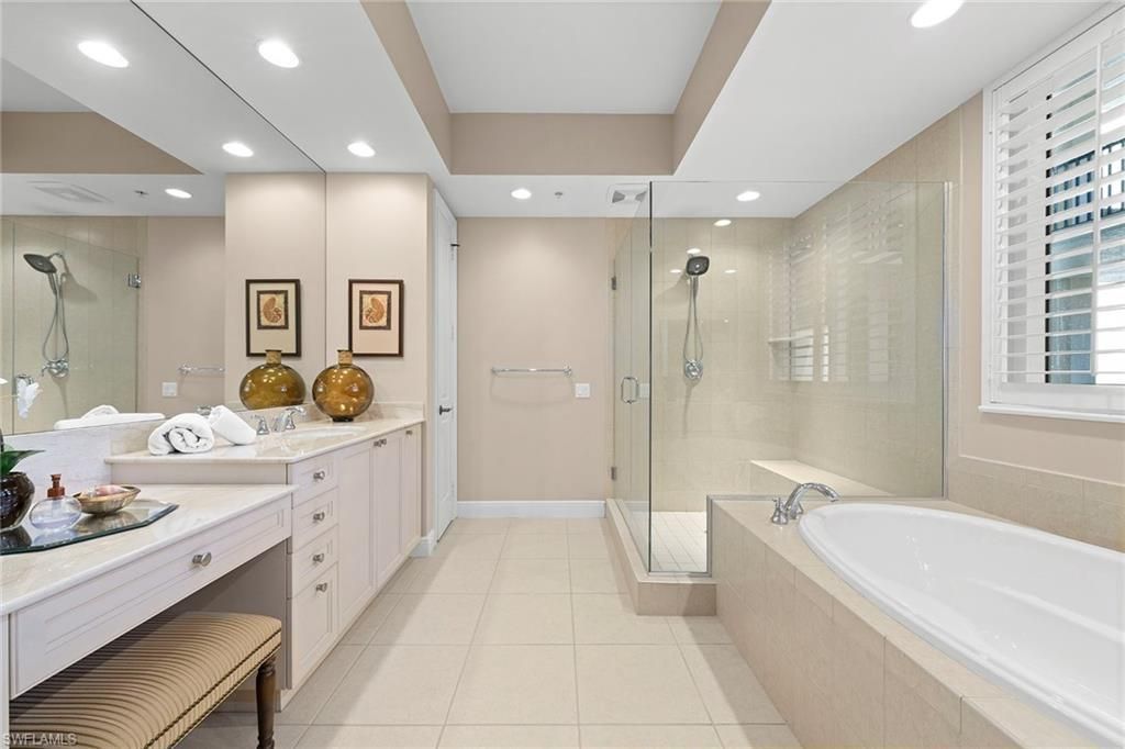 24031 Via Castella Dr, Unit 1302, Bonita Springs, FL 34134 Photo