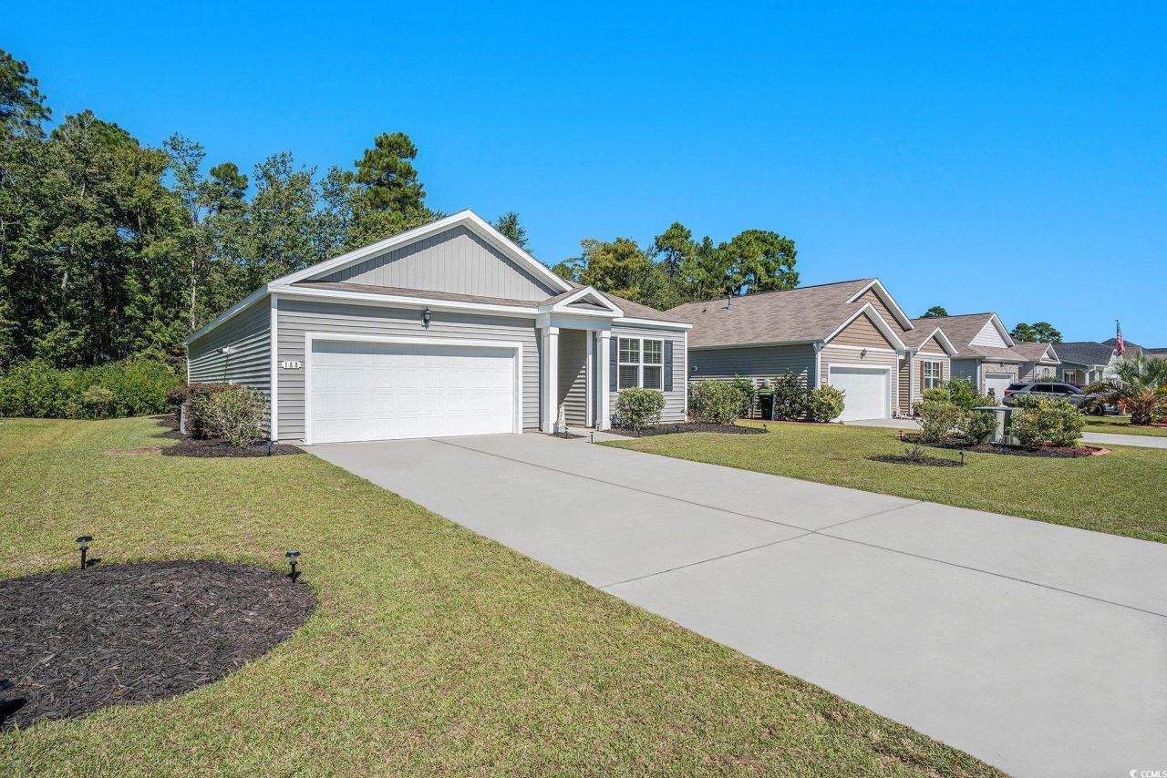 188 Legends Village Loop Photo 3