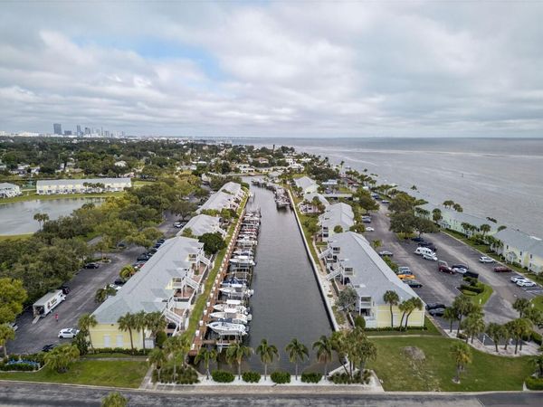 4924 BEACH DRIVE SE, Unit F, ST PETERSBURG, FL 33705
