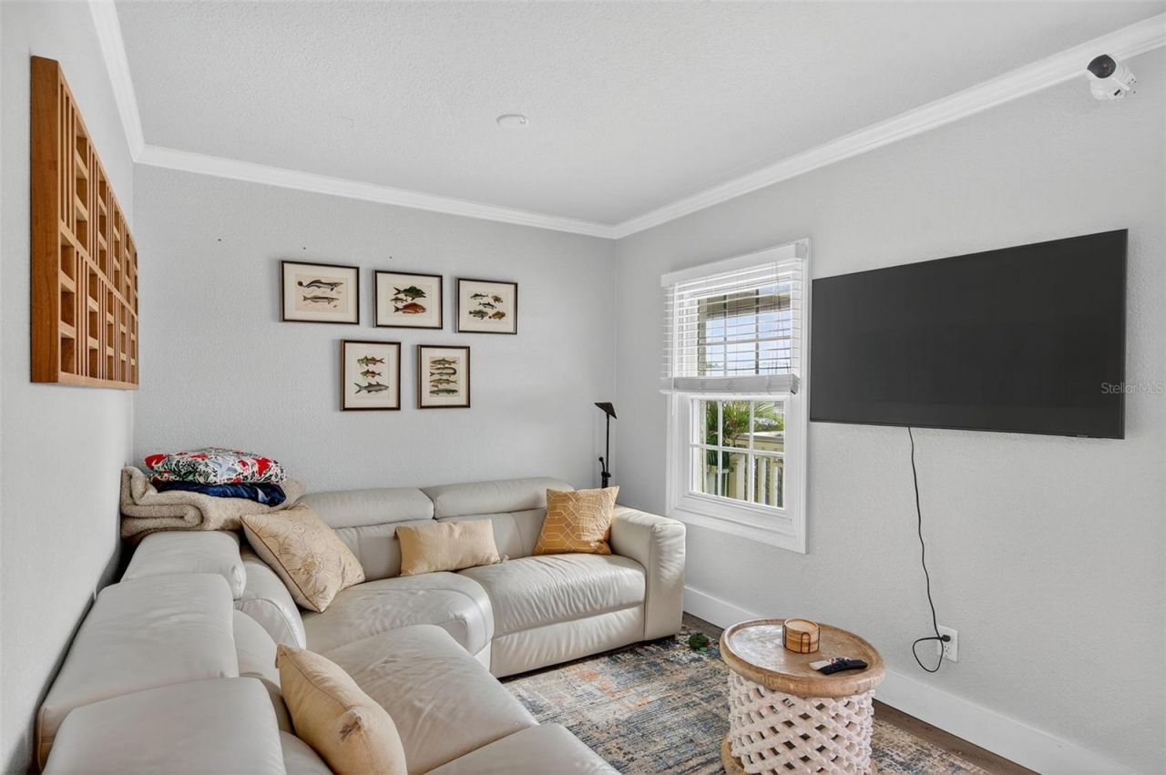 4924 Beach Drive Se, Unit F, Saint Petersburg, FL 33705 Photo