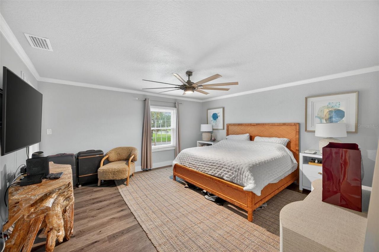 4924 Beach Drive Se, Unit F, Saint Petersburg, FL 33705 Photo