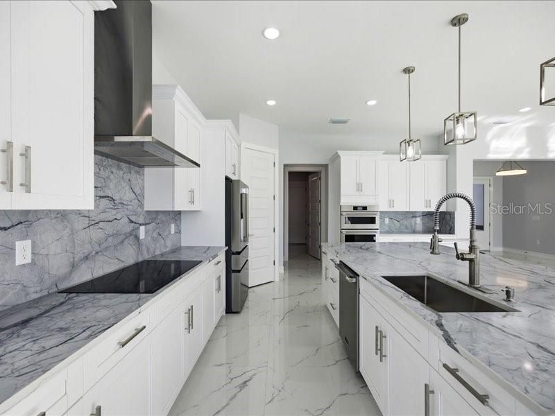 2302 Allen Drive, Plant City, FL 33563 Photo