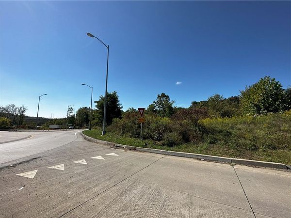 112 Bair Blvd, New Stanton Boro, PA 15672