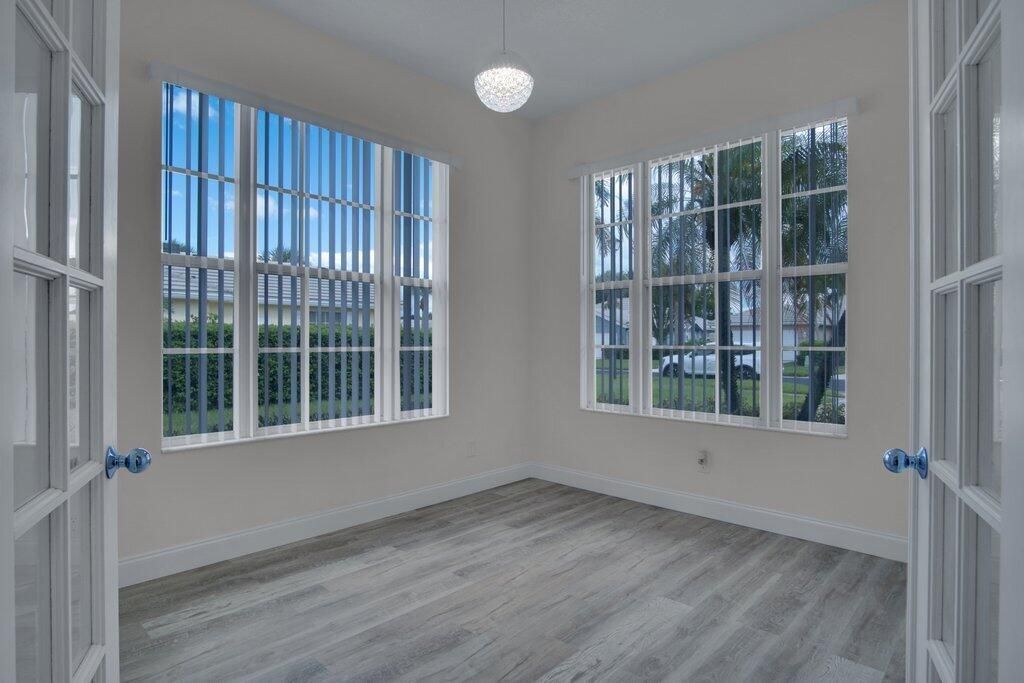 324 NW Bentley Circle, Port Saint Lucie, FL 34986 Photo