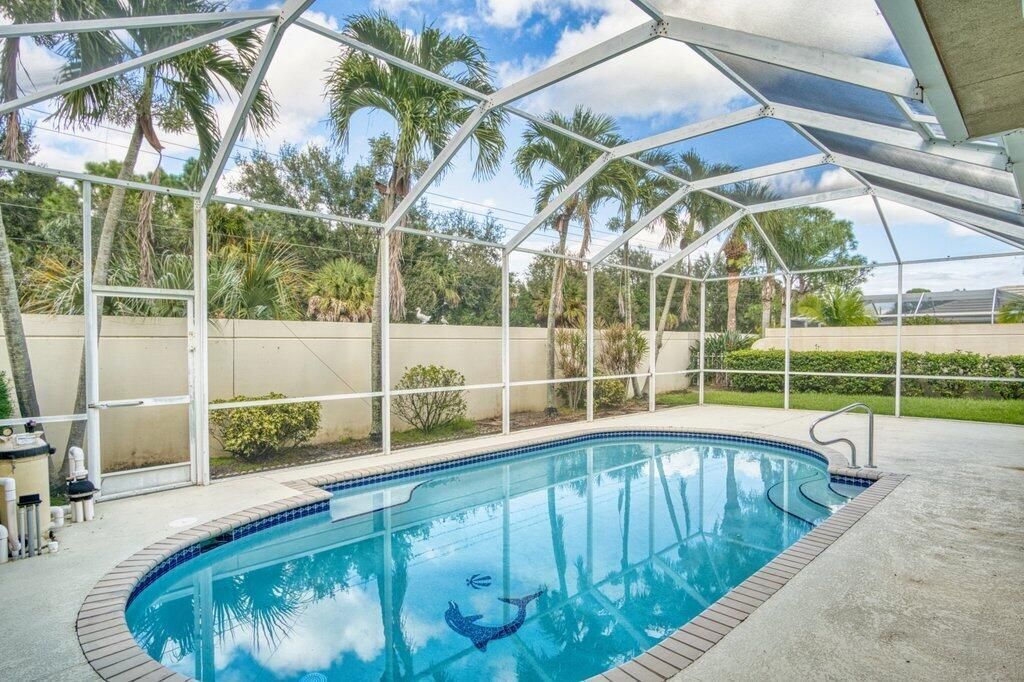 324 NW Bentley Circle, Port Saint Lucie, FL 34986 Photo