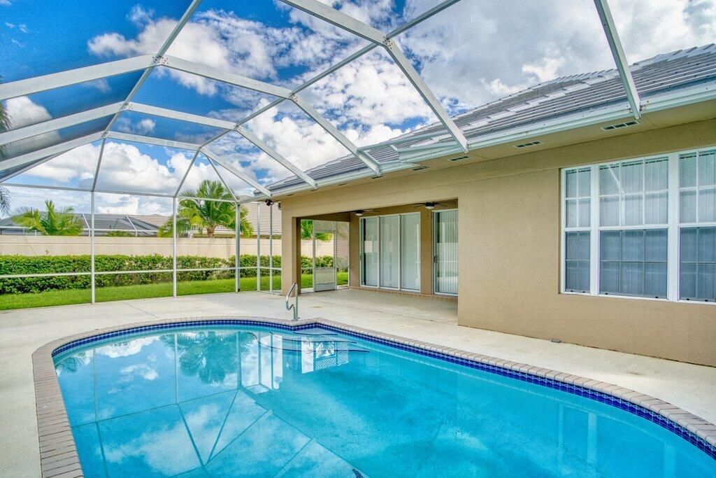 324 NW Bentley Circle, Port Saint Lucie, FL 34986 Photo