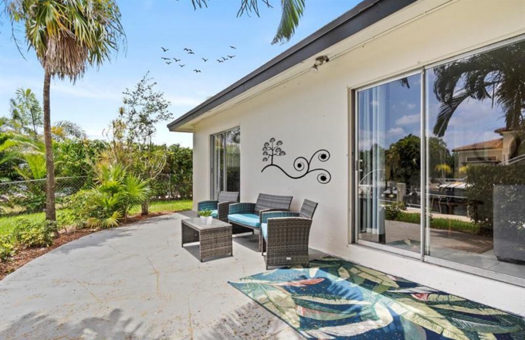 3860 NE 23rd Avenue, Lighthouse Point, FL 33064 Photo