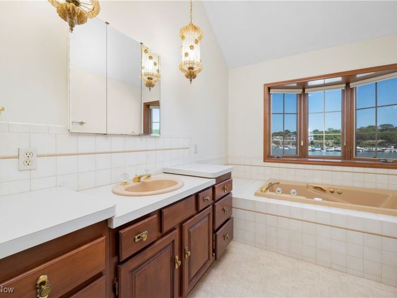 4591 S Memorial Shoreway Drive, Lakeside Marblehead, OH 43440 Photo 17