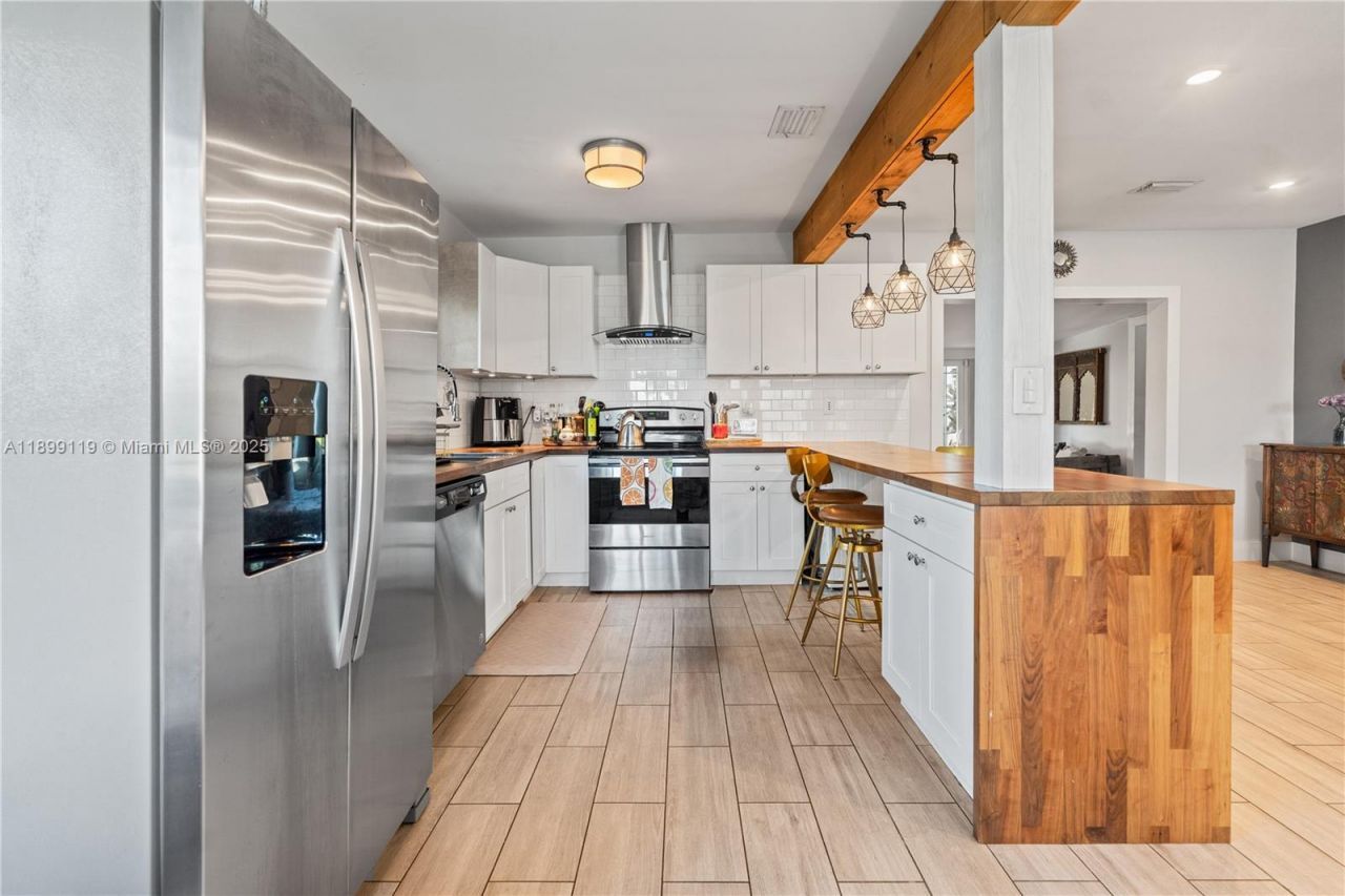 2447 Wilson St, Hollywood, FL 33020 Photo