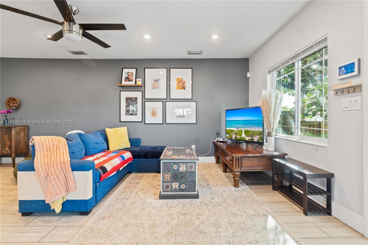 2447 Wilson St, Hollywood, FL 33020 Photo