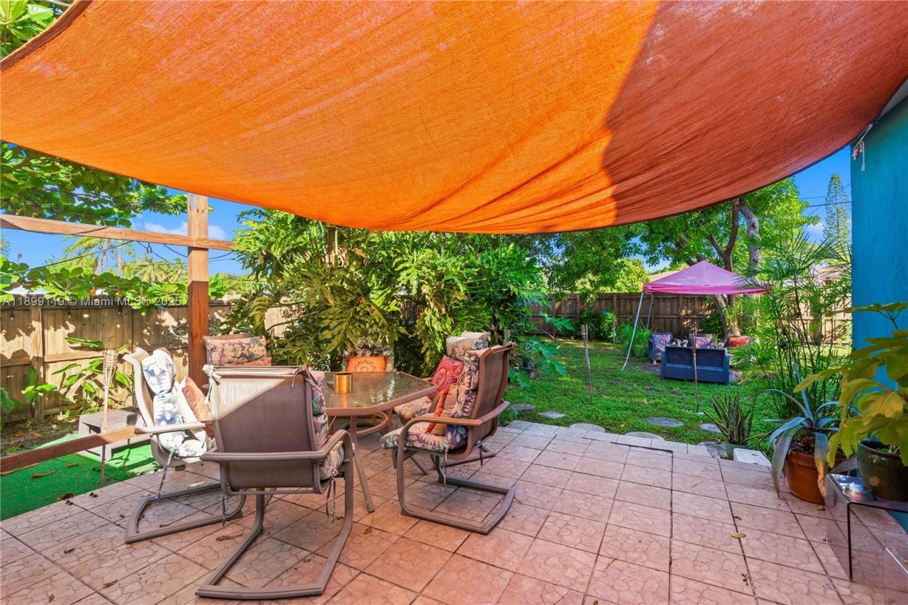 2447 Wilson St, Hollywood, FL 33020 Photo