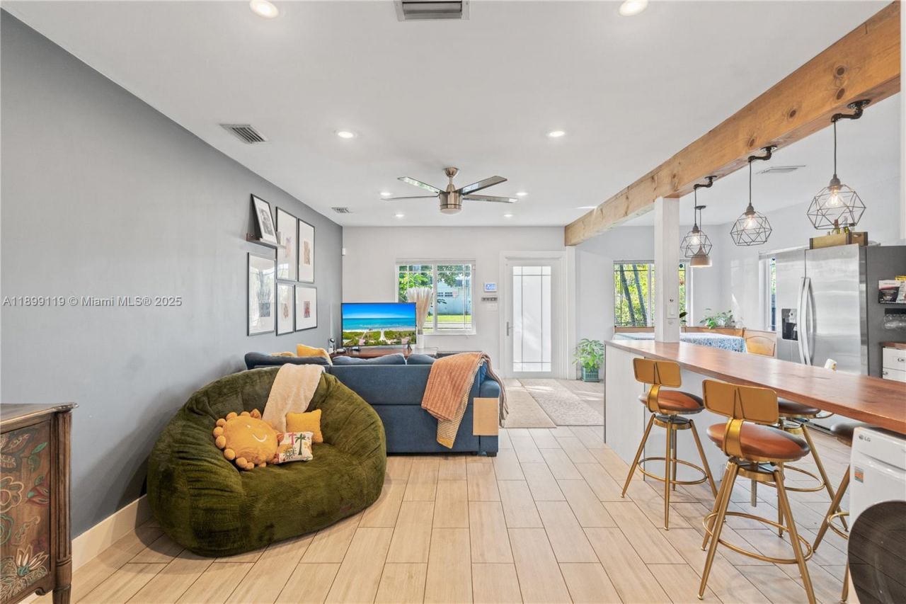 2447 Wilson St, Hollywood, FL 33020 Photo