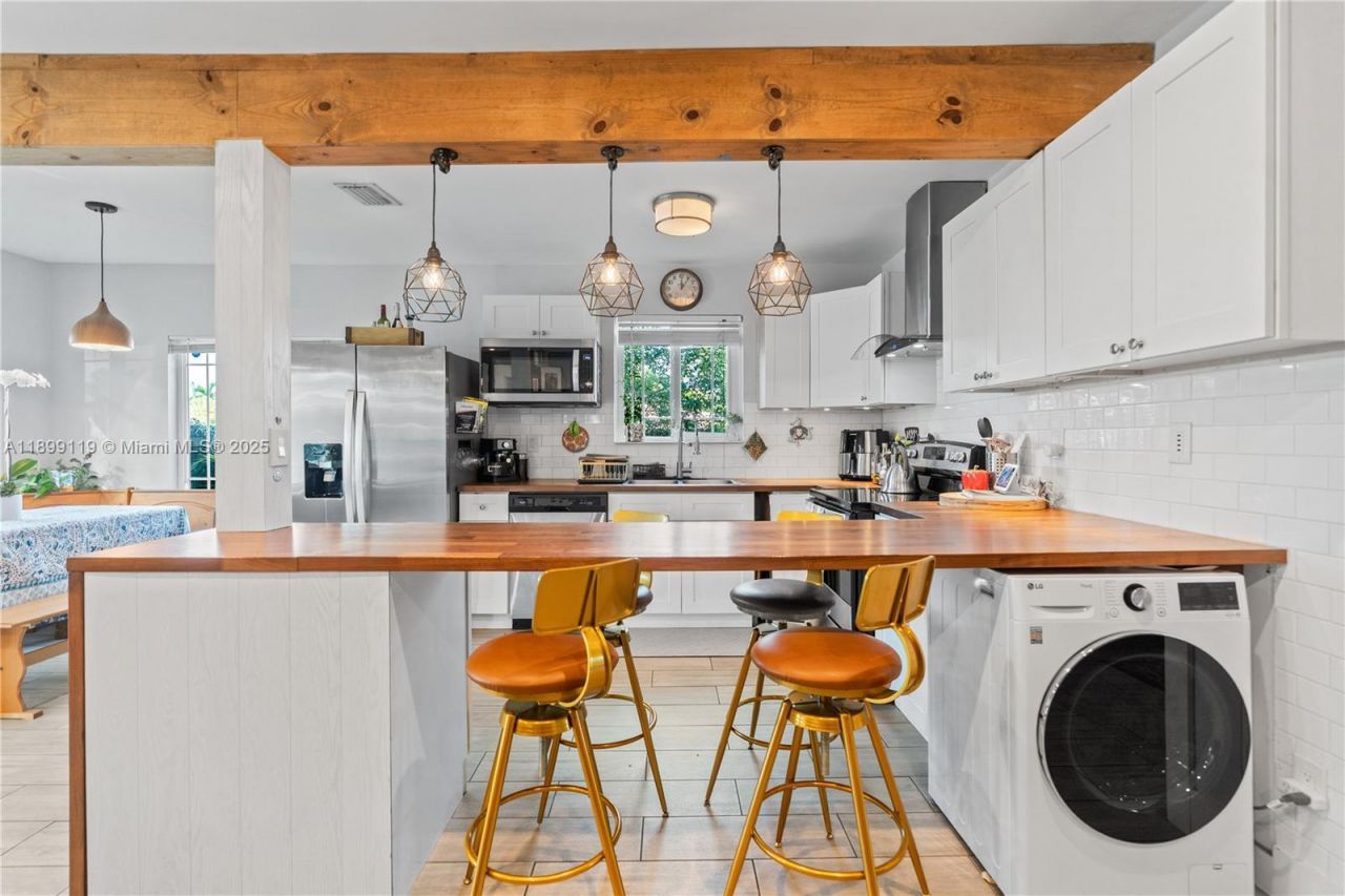 2447 Wilson St, Hollywood, FL 33020 Photo