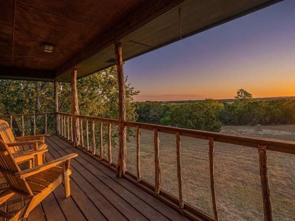 2691 County Road 2007, Glen Rose, TX 76043