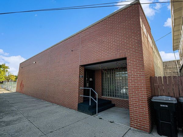 907 S 31St Street, South Bend, IN 46615