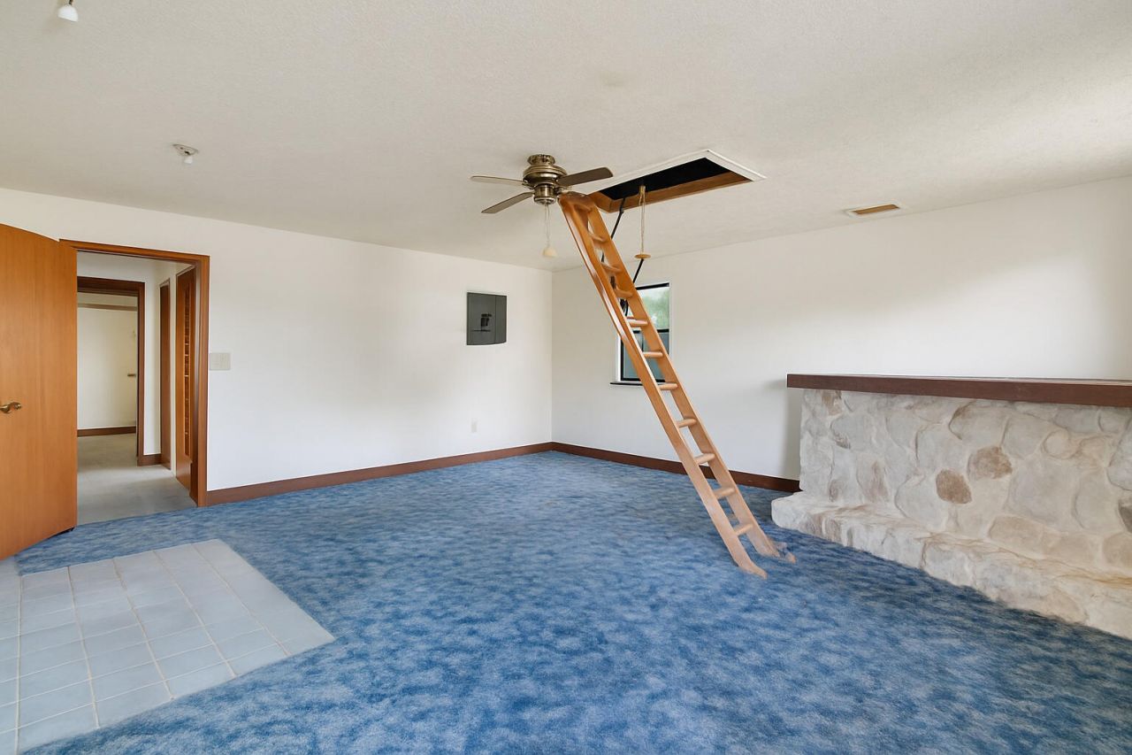 398 SW Ray Avenue, Port Saint Lucie, FL 34983 Photo