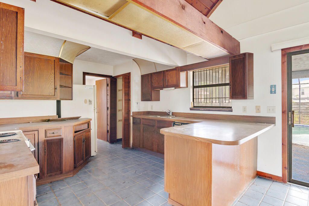 398 SW Ray Avenue, Port Saint Lucie, FL 34983 Photo