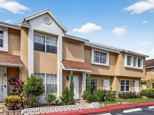 7232 Woodmont Avenue, Tamarac, FL 33321