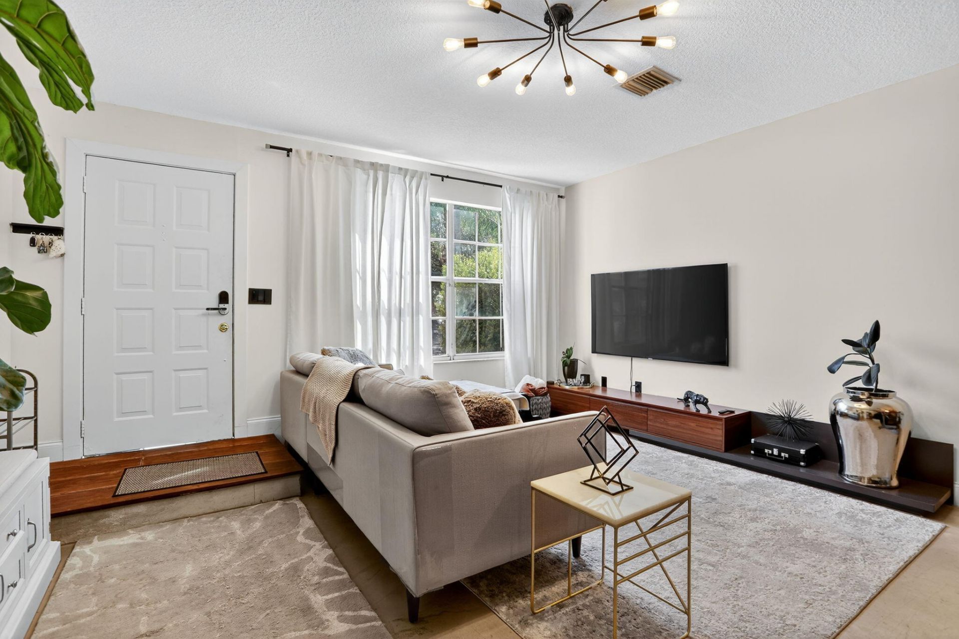 7232 Woodmont Avenue, Tamarac, FL 33321 Photo