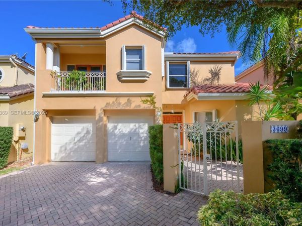 3699 NE 208th Ter, Aventura, FL 33180