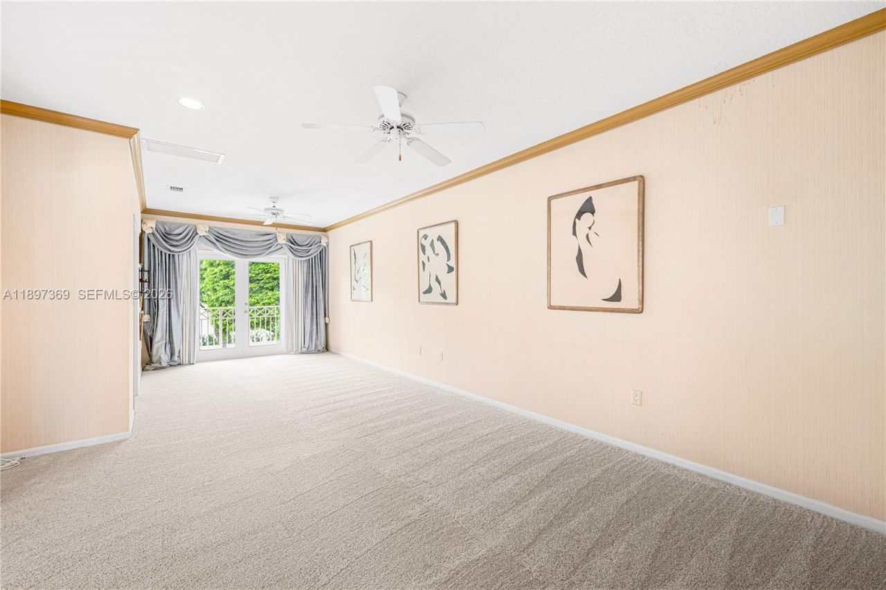 3699 NE 208th Ter, Aventura, FL 33180 Photo