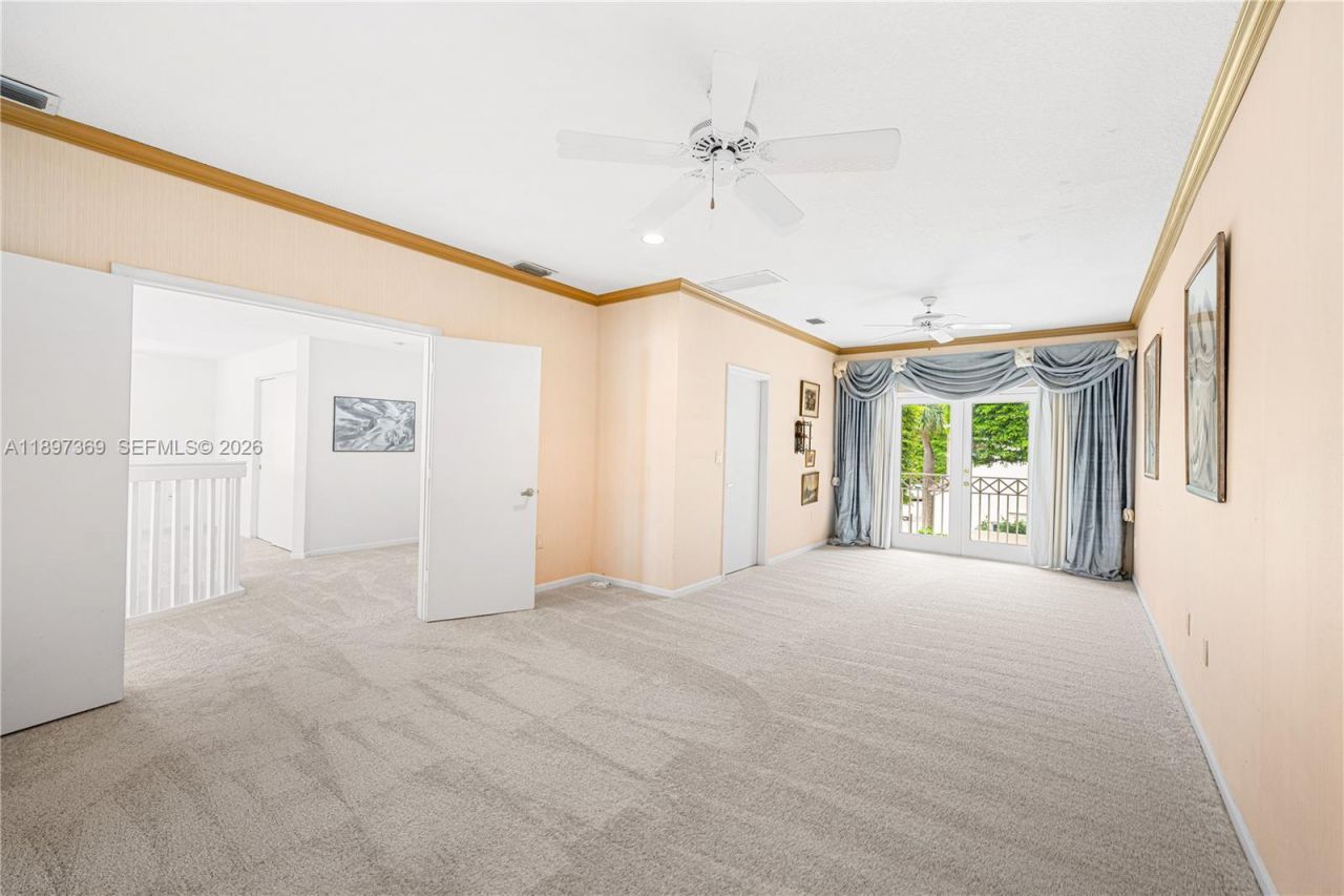 3699 NE 208th Ter, Aventura, FL 33180 Photo