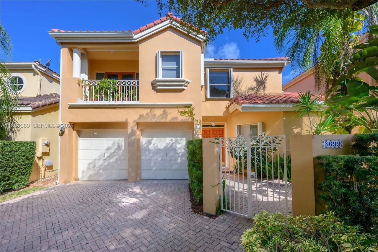 3699 NE 208th Ter, Aventura, FL 33180 Photo