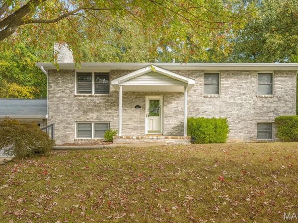 116 Valleywood Court, Bethalto, IL 62010