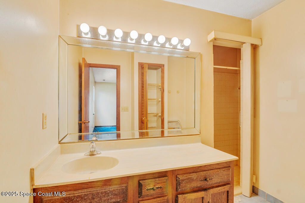 398 SW Ray Avenue, Port Saint Lucie, FL 34983 Photo