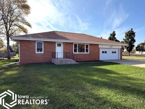 3108 4th Street, Emmetsburg, IA 50536