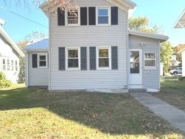 406 S Division Avenue, Polo, IL 61064