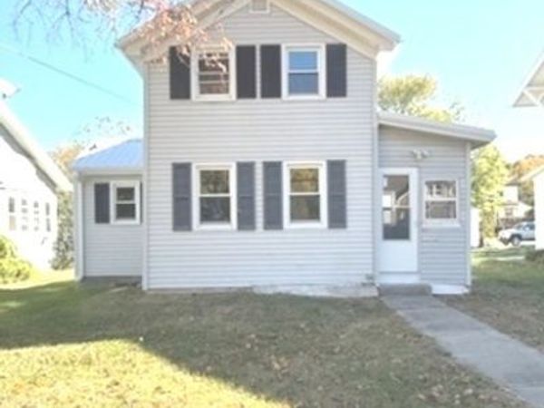 406 S Division Avenue, Polo, IL 61064