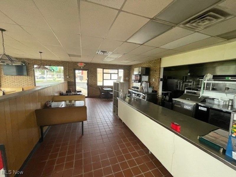 3020 Harrisburg Road NE, Canton, OH 44705 Photo 10