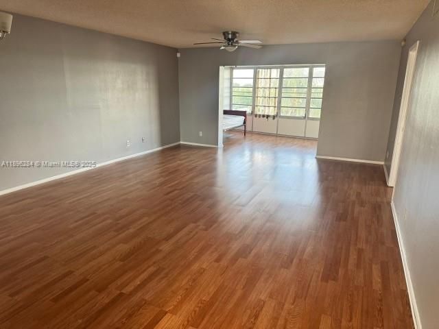 4140 NW 44th Ave, Unit 413, Lauderdale Lakes, FL 33319 Photo