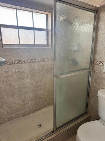 4140 NW 44th Ave, Unit 413, Lauderdale Lakes, FL 33319 Photo