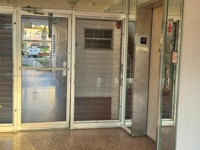 4140 NW 44th Ave, Unit 413, Lauderdale Lakes, FL 33319 Photo