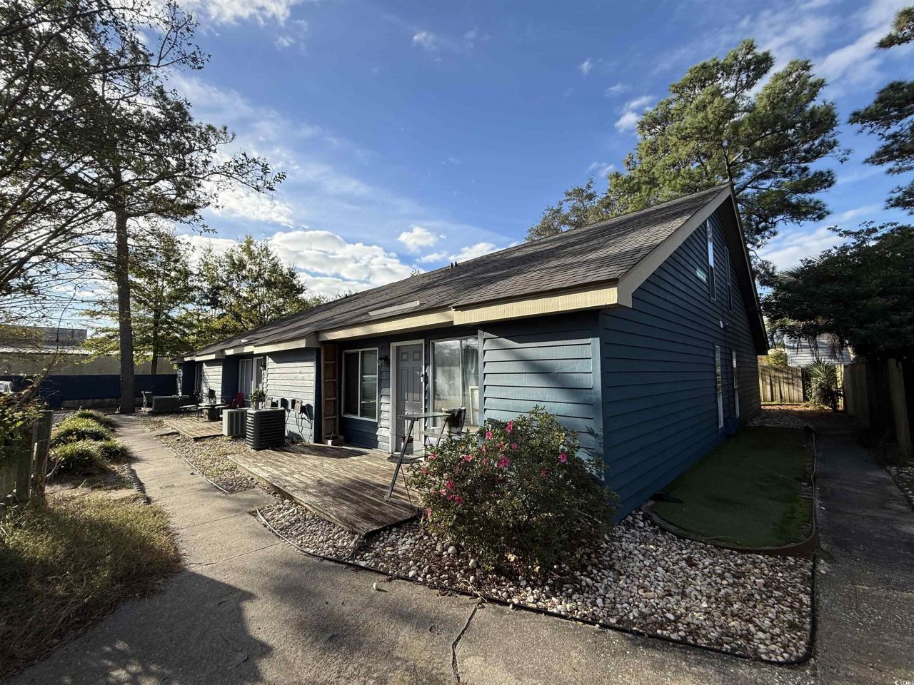 505 63rd Ave. N Photo 1