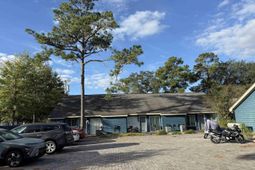 505 63rd Ave. N photo 4