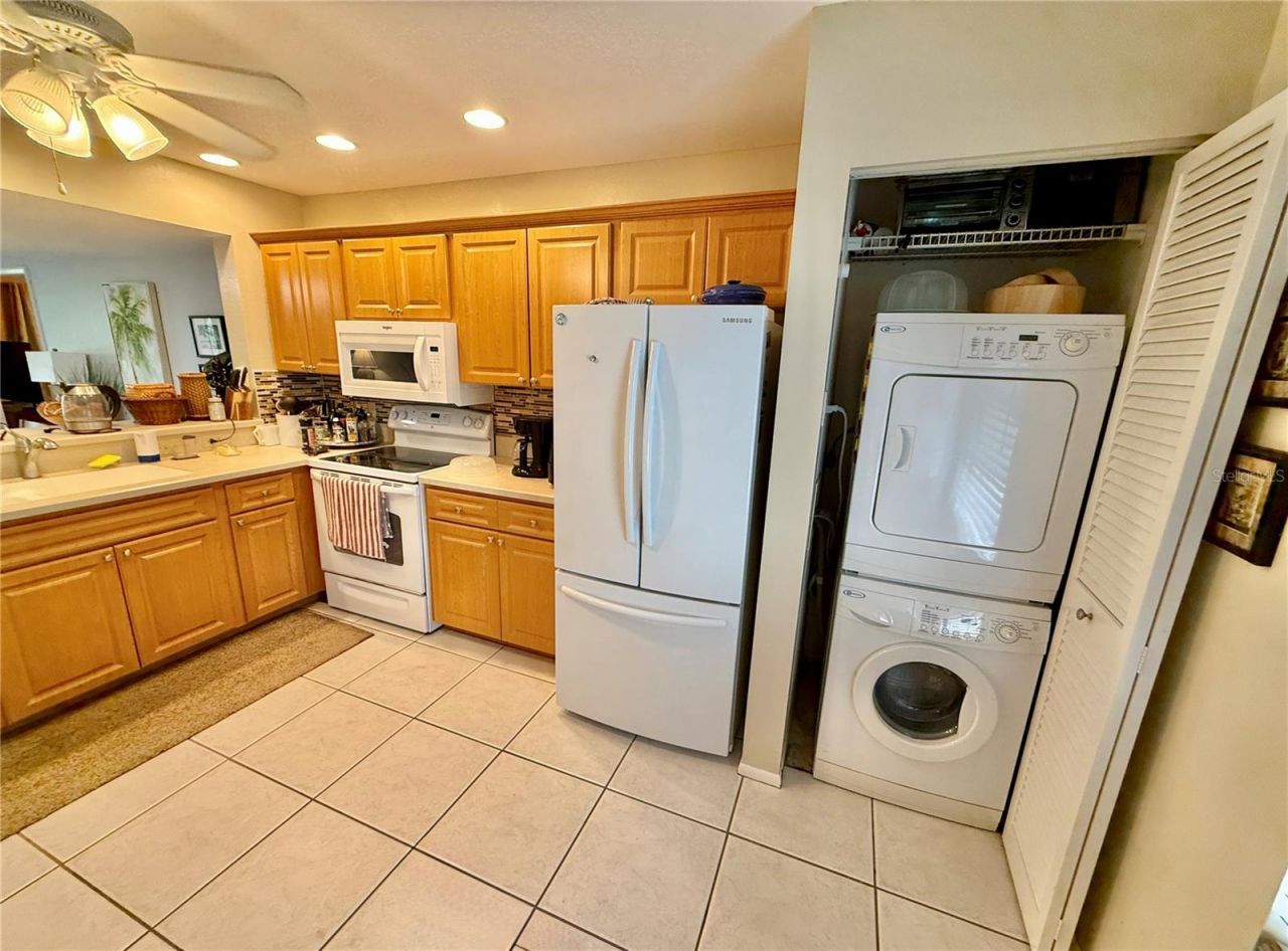 621 Spring Lakes Boulevard, Unit 621, Bradenton, FL 34210 Photo