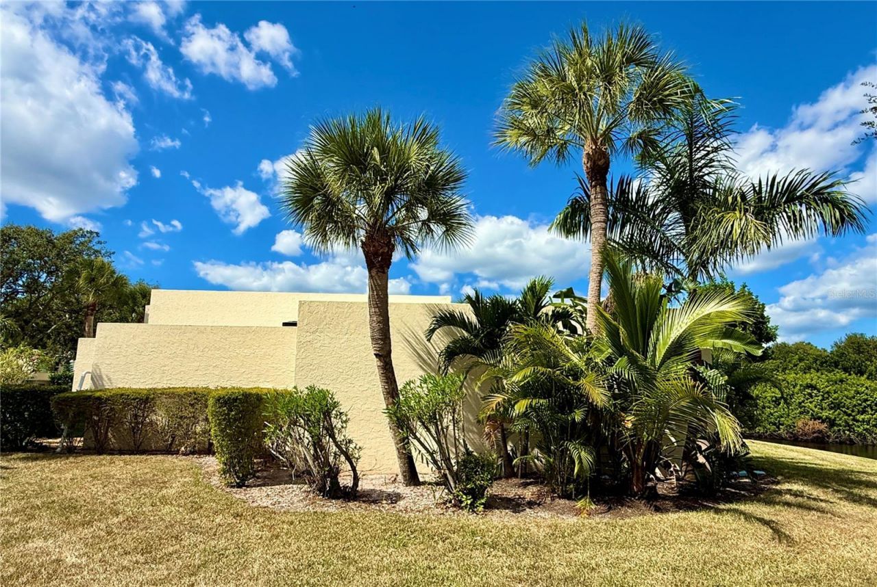 621 Spring Lakes Boulevard, Unit 621, Bradenton, FL 34210 Photo