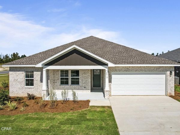 3813 Red Deer Circle, Panama City, FL 32404