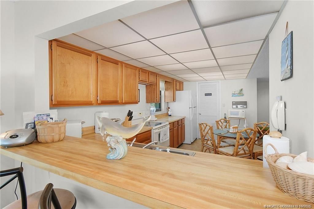 10200 S Ocean Drive, Unit 510, Jensen Beach, FL 34957 Photo