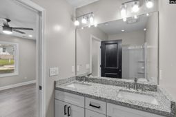 4912 Woodbrier St photo 4