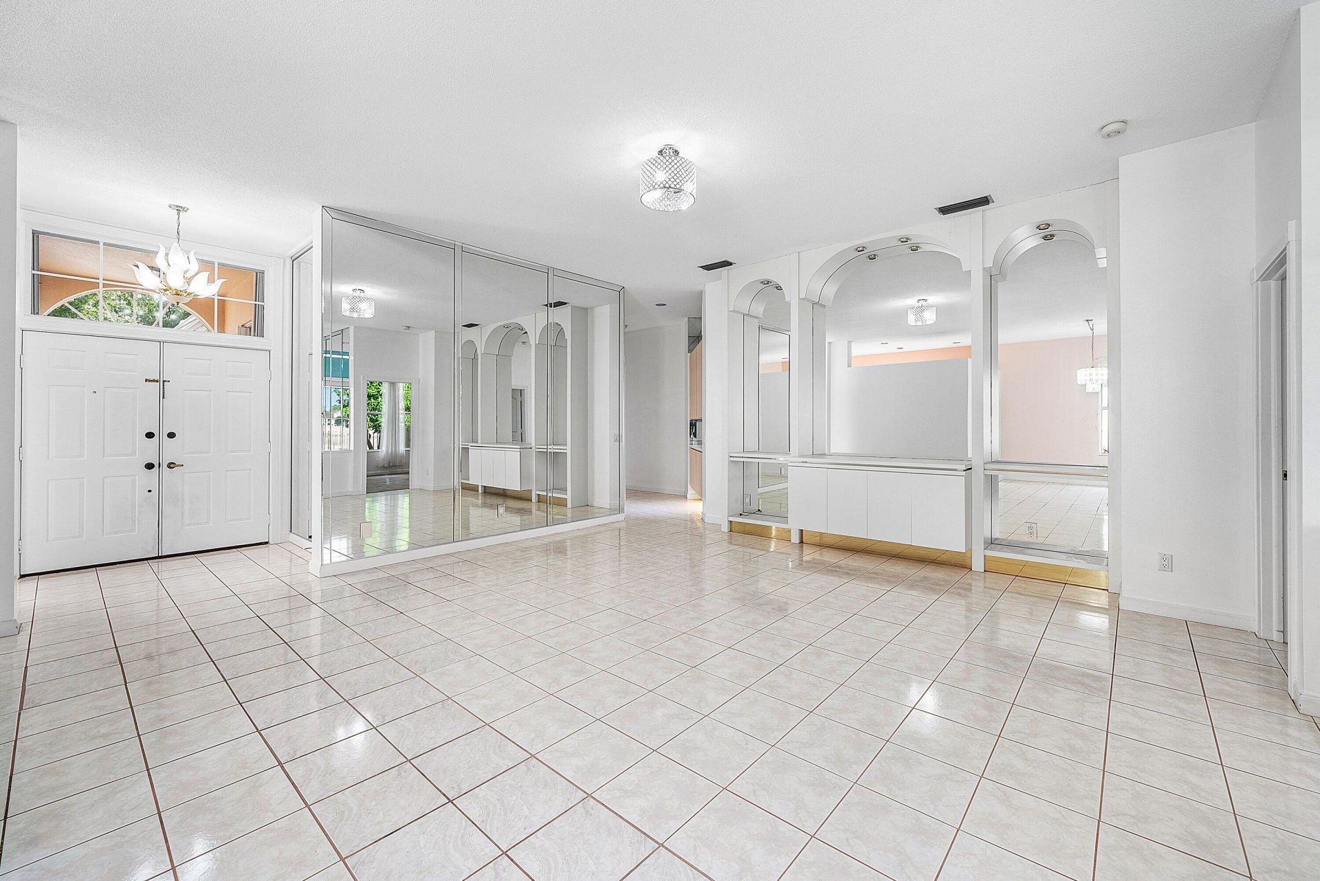 1115 Gator Trail, West Palm Beach, FL 33409 Photo
